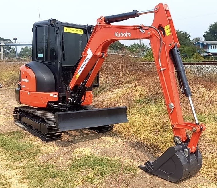 รถขุดขนาดเล็ก KUBOTA KX033